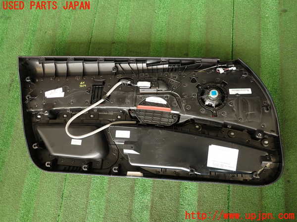 2UPJ-9238541234]BMW M3 クーペ(WD40)(E92)右ドア内張り 中古_5