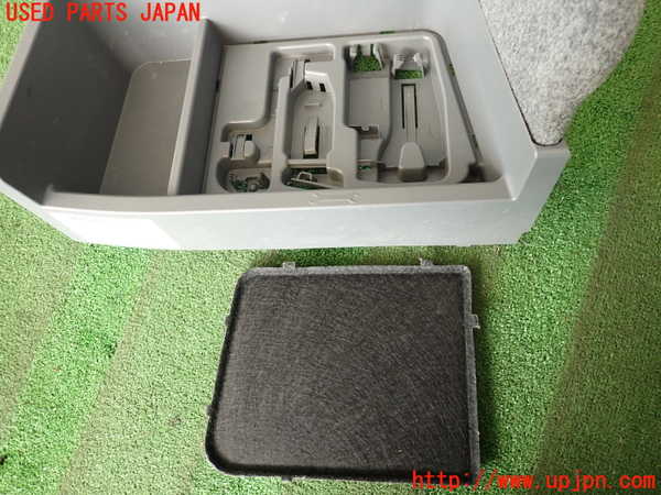 2UPJ-9238547772]BMW M3 クーペ(WD40)(E92)ラゲッジトレイ2 中古_3