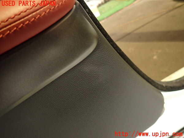 2UPJ-9238547680]BMW M3 クーペ(WD40)(E92)左リアピラートリム 中古_4