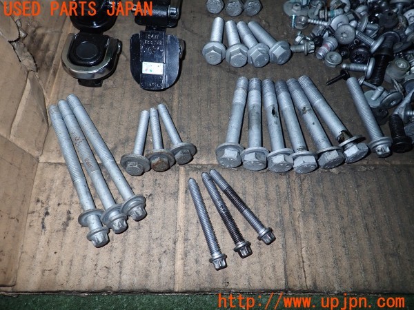 3UPJ=9238550720]BMW X3 xDrive 20d Mスポーツ(WY20 F25)ネジ・ナット・ステー類 セット ジャンク_3