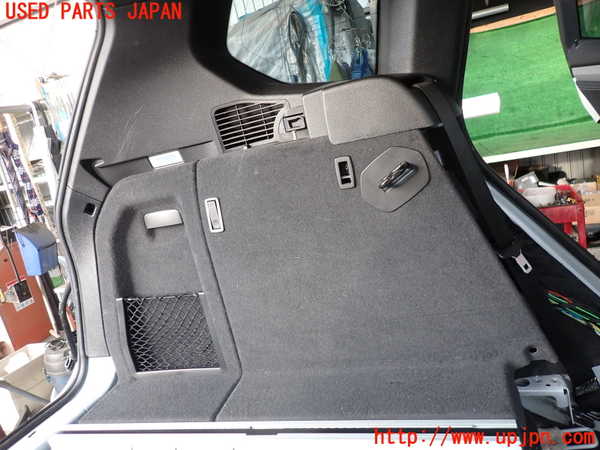 2UPJ-9238557680]BMW X3(WY20)左リアピラートリム 中古 (F25)_3