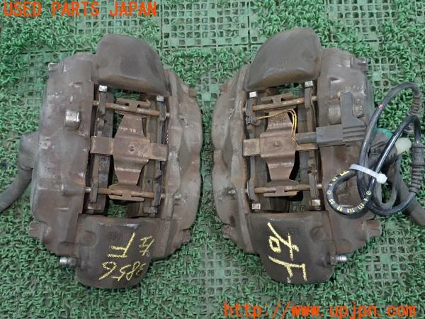 3UPJ=9238560301]ベンツ CLS550(219372 C219)純正 brembo ブレンボ フロントキャリパー 中古_3