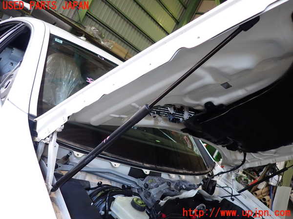 2UPJ-9238561068]ベンツ CLS550 C219(219372)ボンネットダンパー 中古_2