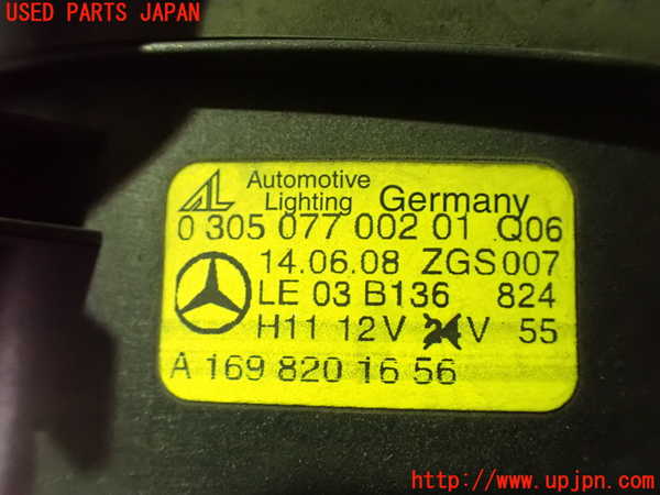 2UPJ-9238561180]ベンツ CLS550 C219(219372)右フォグ 中古_4