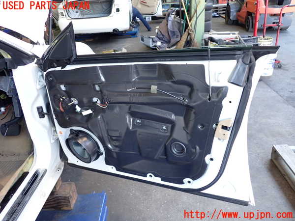 2UPJ-9238561230]ベンツ CLS550 C219(219372)右前ドア 中古 SAINT-GOBAIN SEKURIT M25100 43R-001026_3