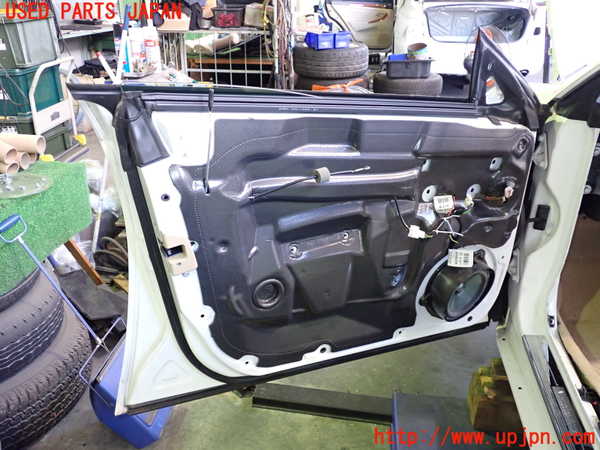 2UPJ-9238561260]ベンツ CLS550 C219(219372)左前ドア 中古 SAINT-GOBAIN SEKURIT M25100 43R-001026_4