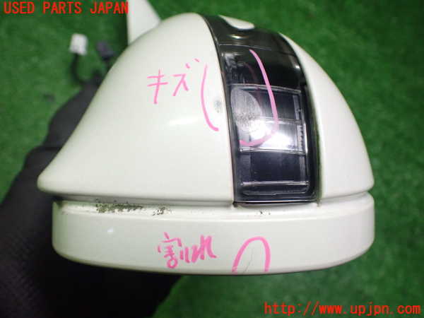 2UPJ-9238561212]ベンツ CLS550 C219(219372)左ドアミラー 中古_2