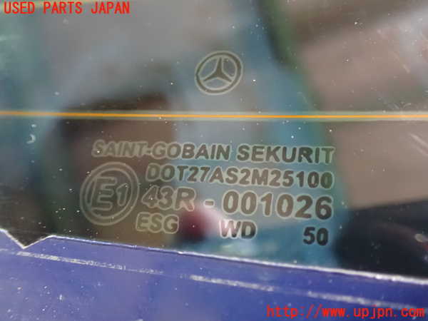 2UPJ-9238561560]ベンツ CLS550 C219(219372)リアガラス 中古  SAINT-GOBAIN SEKURIT M25100 43R-001026_3
