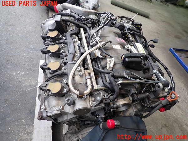 2UPJ-9238562010]ベンツ CLS550 C219(219372)エンジン 273 中古_3