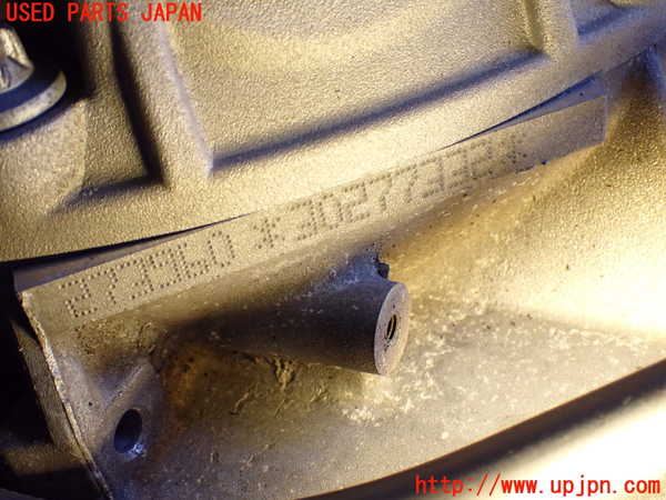 2UPJ-9238562010]ベンツ CLS550 C219(219372)エンジン 273 中古_4