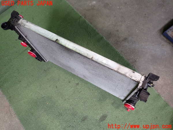 2UPJ-9238562321]ベンツ CLS550 C219(219372)ラジエーター1 中古_5