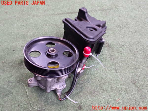 2UPJ-9238564250]ベンツ CLS550 C219(219372)パワステポンプ 中古_3