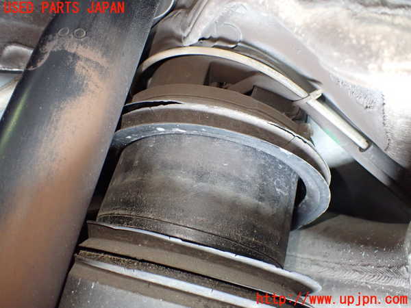 2UPJ-9238565105]ベンツ CLS550 C219(219372)左リアスプリング 中古_3