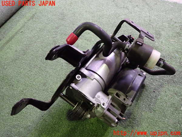 2UPJ-9238565535]ベンツ CLS550 C219(219372)エアサスポンプ 中古_3