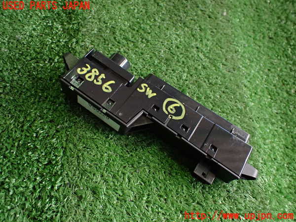 2UPJ-9238566311]ベンツ CLS550 C219(219372)スイッチ6(シフト) 中古_2