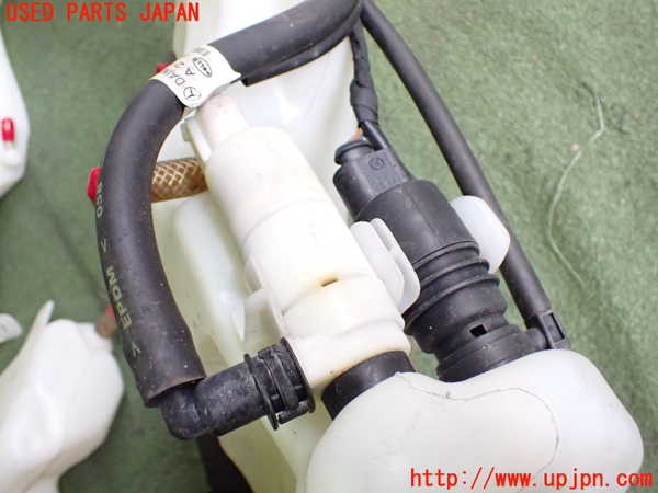 2UPJ-9238566791]ベンツ CLS550 C219(219372)ウォッシャータンク1 ジャンク_2