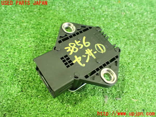 2UPJ-9238566381]ベンツ CLS550 C219(219372)センサー1 中古_2