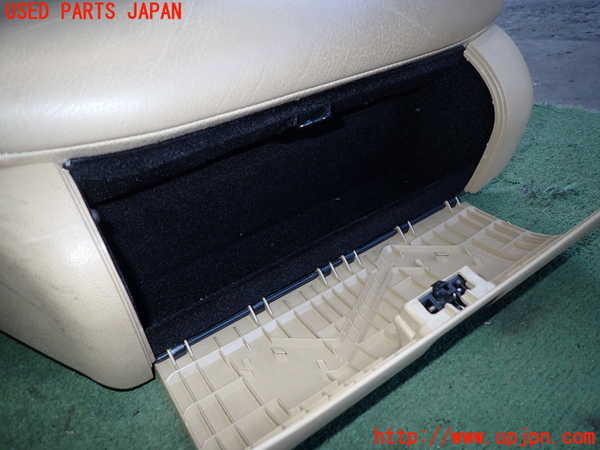 2UPJ-9238567035]ベンツ CLS550 C219(219372)運転席シート ジャンク_3