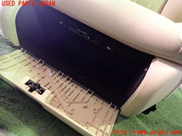 2UPJ-9238567065]ベンツ CLS550 C219(219372)助手席シート ジャンク_3
