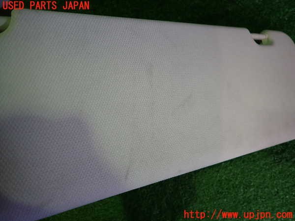 2UPJ-9238567625]ベンツ CLS550 C219(219372)室内サンバイザー右側 中古_2