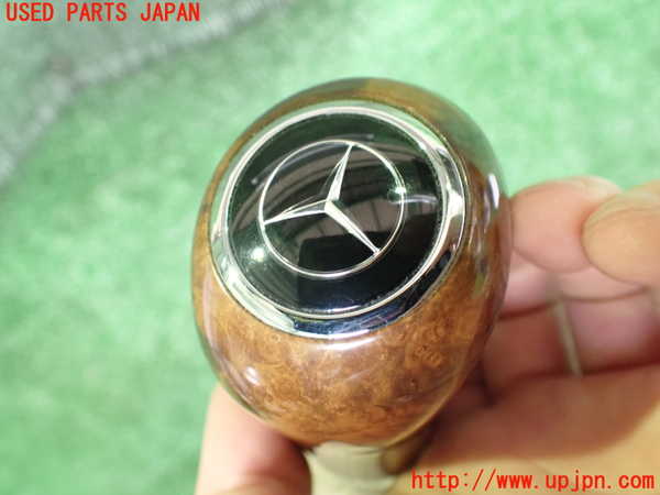 2UPJ-9238567570]ベンツ CLS550 C219(219372)シフトノブ 中古_3