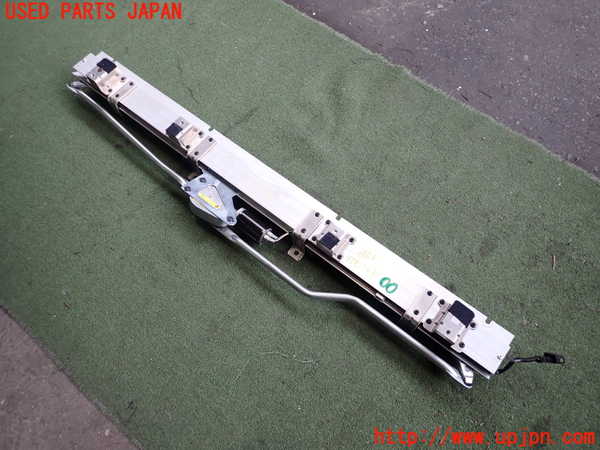 2UPJ-9238567790]ベンツ CLS550 C219(219372)リアサンシェード ジャンク_2