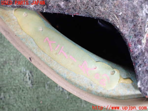 2UPJ-9238561234]ベンツ CLS550 C219(219372)右前ドア内張り 中古_5