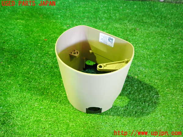 2UPJ-9238567905]ベンツ CLS550 C219(219372)コラムカバー 中古_2