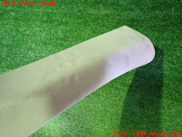 2UPJ-9238567655]ベンツ CLS550 C219(219372)右フロントピラートリム 中古_2