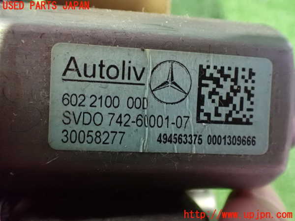 2UPJ-9238567075]ベンツ CLS550 C219(219372)助手席シートベルト 中古_4