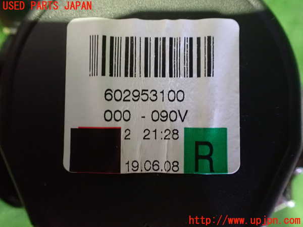2UPJ-9238567155]ベンツ CLS550 C219(219372)右2列目シートベルト 中古_2