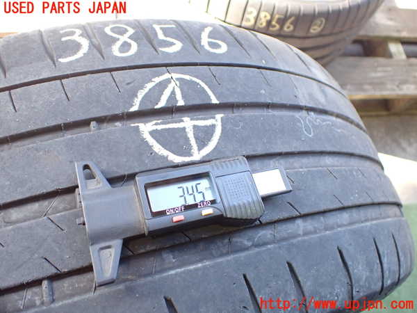 2UPJ-9238569044]ベンツ CLS550 C219(219372)タイヤ　ホイール　1本④ 245/40ZR18 中古_4