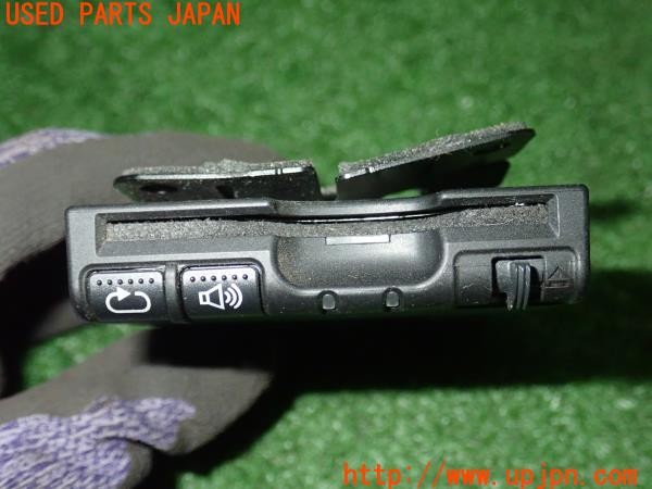 3UPJ=9238570503]クラウン 4ドア ハードトップ ロイヤルサルーン(MS135)Panasonic パナソニック CY-ET909KDZ ETC車載器 中古_3