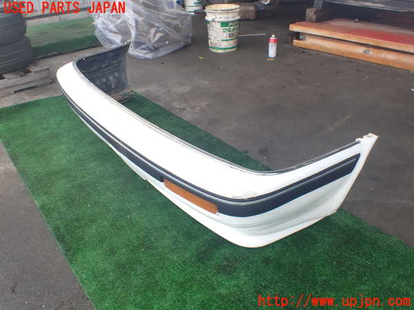 2UPJ-9238571010]クラウン 4ドア ハードトップ(MS135)フロントバンパー (ジャンク品) 中古_3
