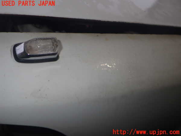 2UPJ-9238571082]クラウン 4ドア ハードトップ(MS135)左前フェンダー 中古_4