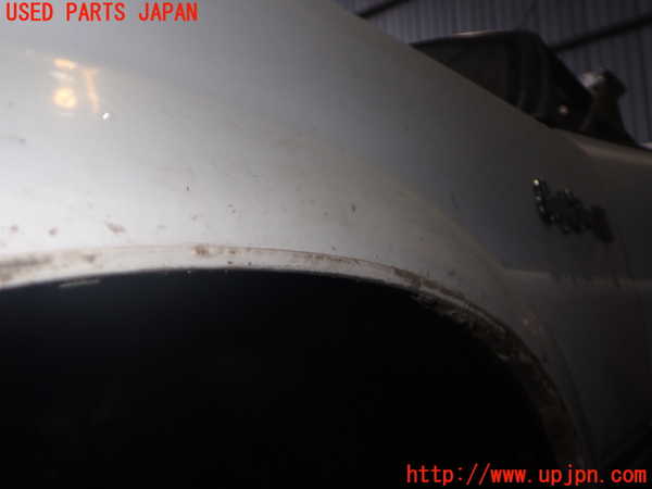 2UPJ-9238571082]クラウン 4ドア ハードトップ(MS135)左前フェンダー 中古_5