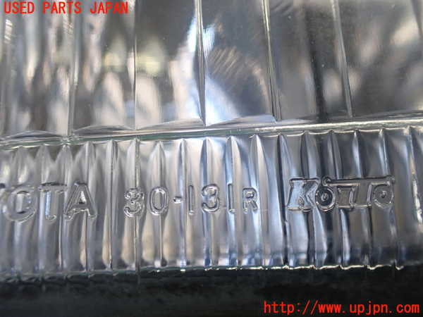 2UPJ-9238571130]クラウン 4ドア ハードトップ(MS135)右ヘッドライト ハロゲン 中古_3