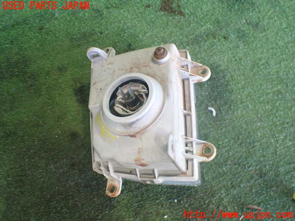 2UPJ-9238571182]クラウン 4ドア ハードトップ(MS135)左フォグ 中古_3