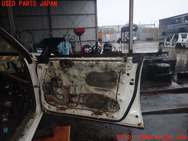 2UPJ-9238571230]クラウン 4ドア ハードトップ(MS135)右前ドア 中古_4