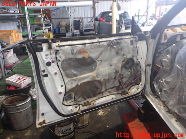 2UPJ-9238571260]クラウン 4ドア ハードトップ(MS135)左前ドア (43R-00012) 中古_4