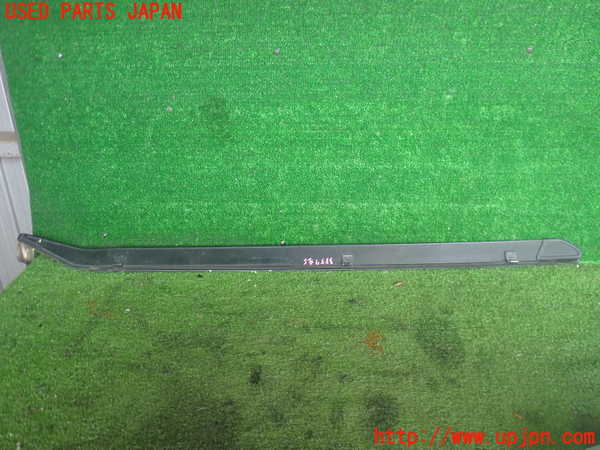 2UPJ-9238571402]クラウン 4ドア ハードトップ(MS135)左サイドバイザー 中古_2