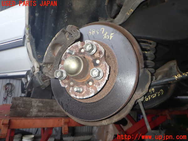 2UPJ-9238574290]クラウン 4ドア ハードトップ(MS135)右フロントナックルハブ 中古_2