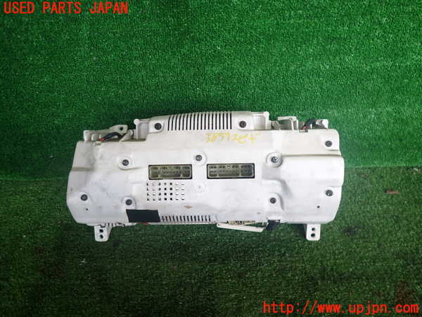 2UPJ-9238576170]クラウン 4ドア ハードトップ(MS135)スピードメーター 中古_2