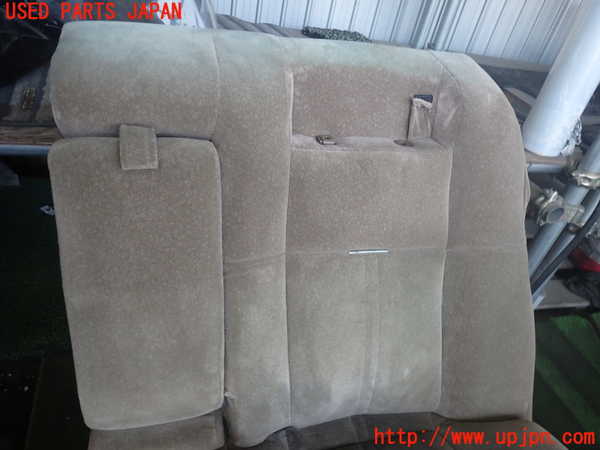 2UPJ-9238577175]クラウン 4ドア ハードトップ(MS135)左2列目シート 中古_3