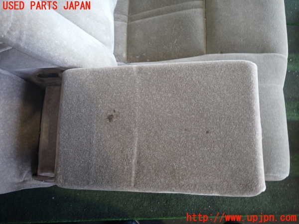 2UPJ-9238577175]クラウン 4ドア ハードトップ(MS135)左2列目シート 中古_4