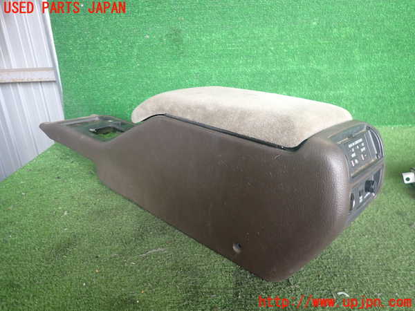 2UPJ-9238577540]クラウン 4ドア ハードトップ(MS135)センターコンソール 中古_2