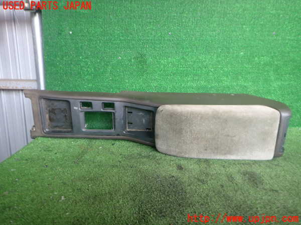 2UPJ-9238577540]クラウン 4ドア ハードトップ(MS135)センターコンソール 中古_3