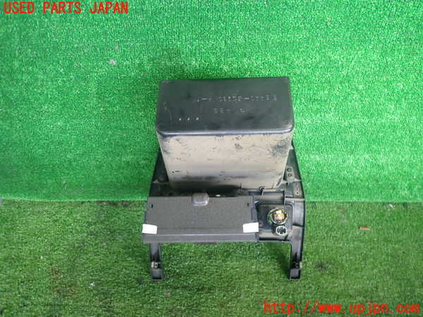 2UPJ-9238577841]クラウン 4ドア ハードトップ(MS135)小物入れ1 中古_3