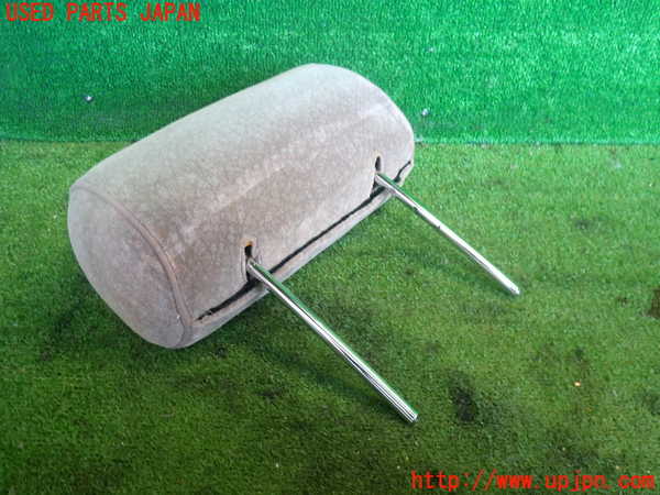 2UPJ-9238577150]クラウン 4ドア ハードトップ(MS135)右2列目ヘッドレスト 中古_4