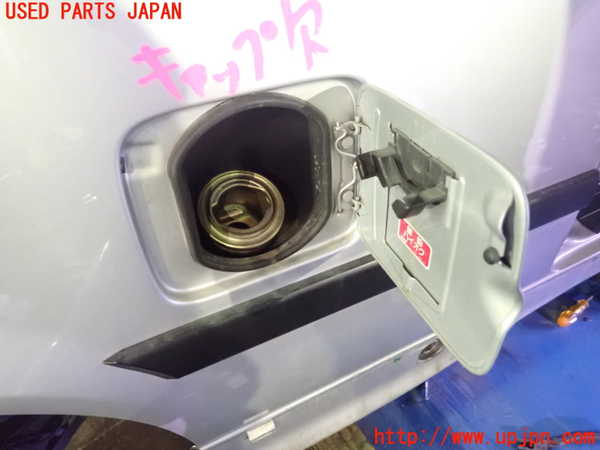 1UPJ-9238581690]BMW 318ti E36(CG19)フューエルリッド 中古_2